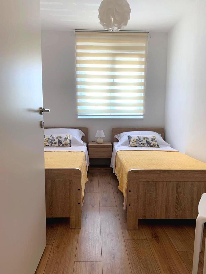 Ulike I Pini Apartment Пула Екстериор снимка