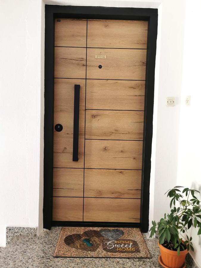Ulike I Pini Apartment Пула Екстериор снимка